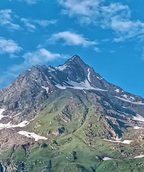 10 Days Hunza Patundas Ridge Trek